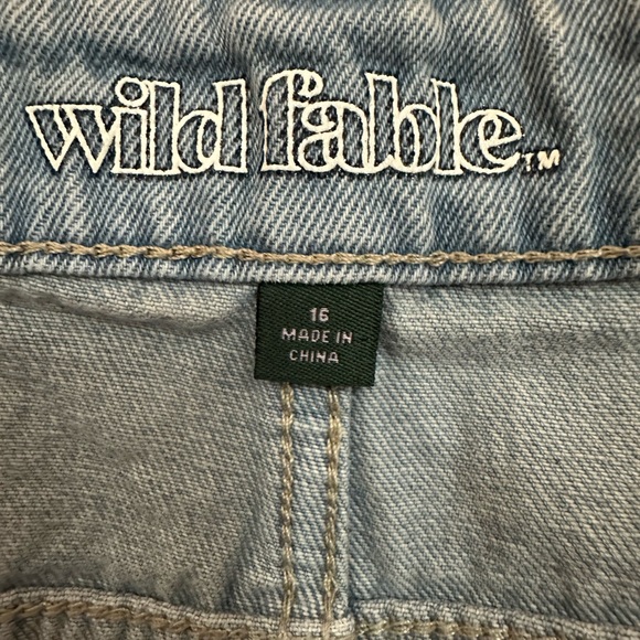 Woman’s patchwork skirt - Picture 3 of 3